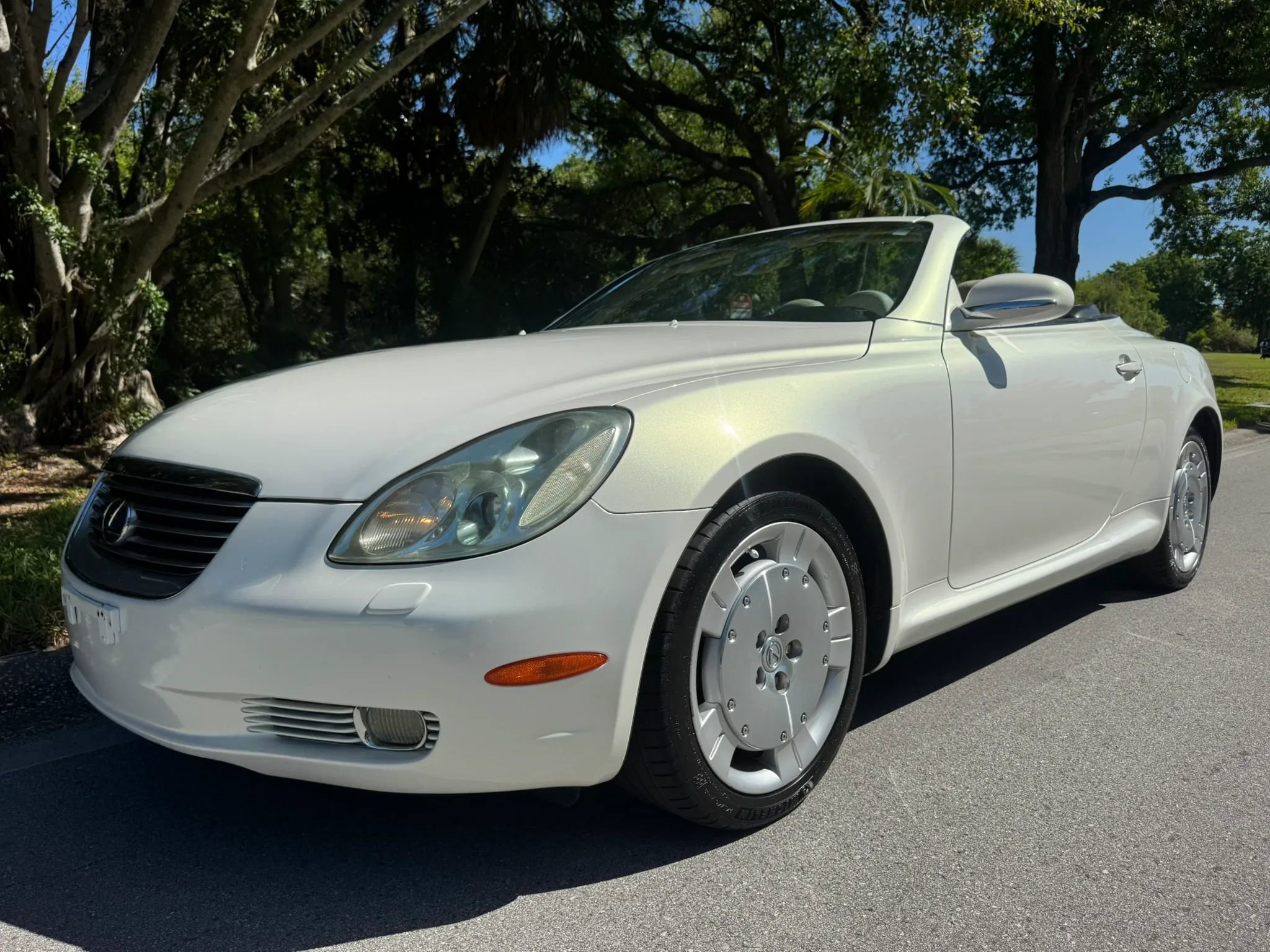 Used 2003 Lexus SC 430 Convertible image 35