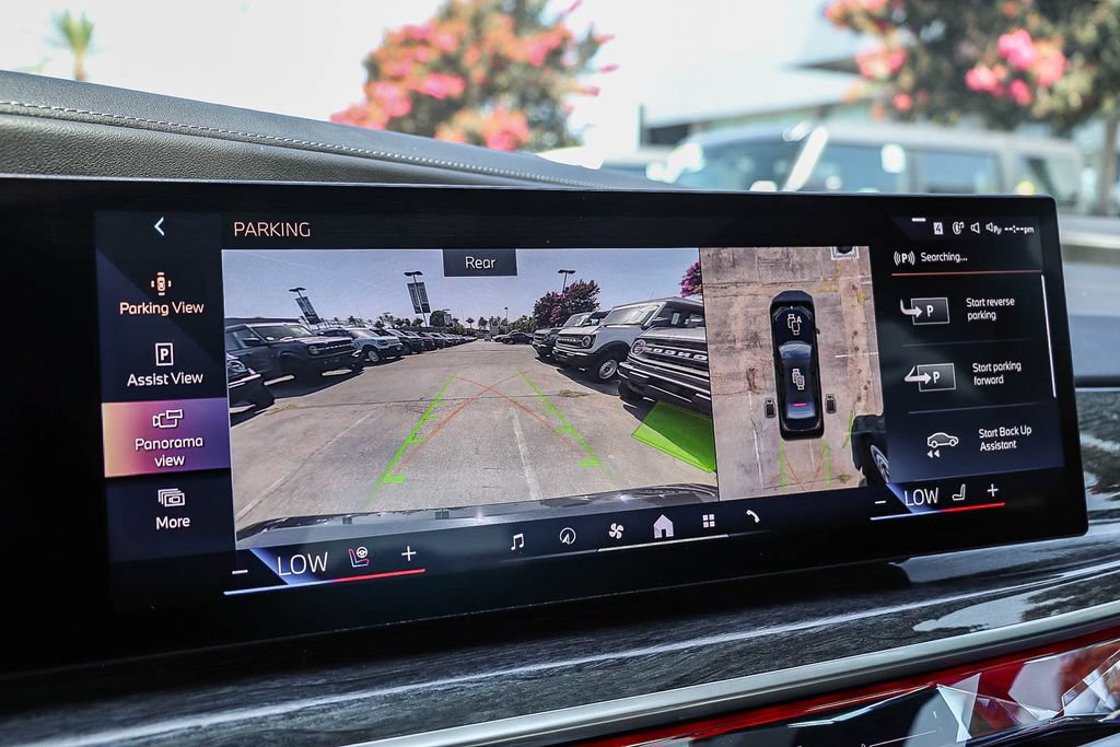 Used 2024 BMW 740i RWD image 30