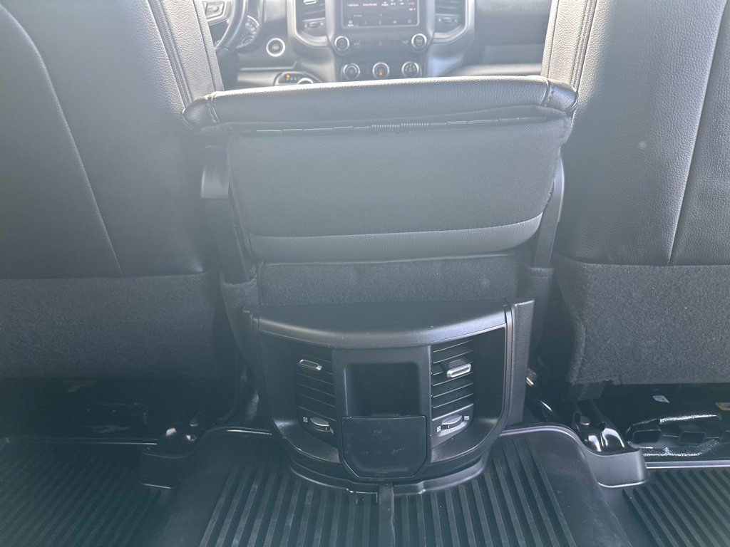 Used 2024 RAM 2500 Tradesman w/ Chrome Appearance Group image 23