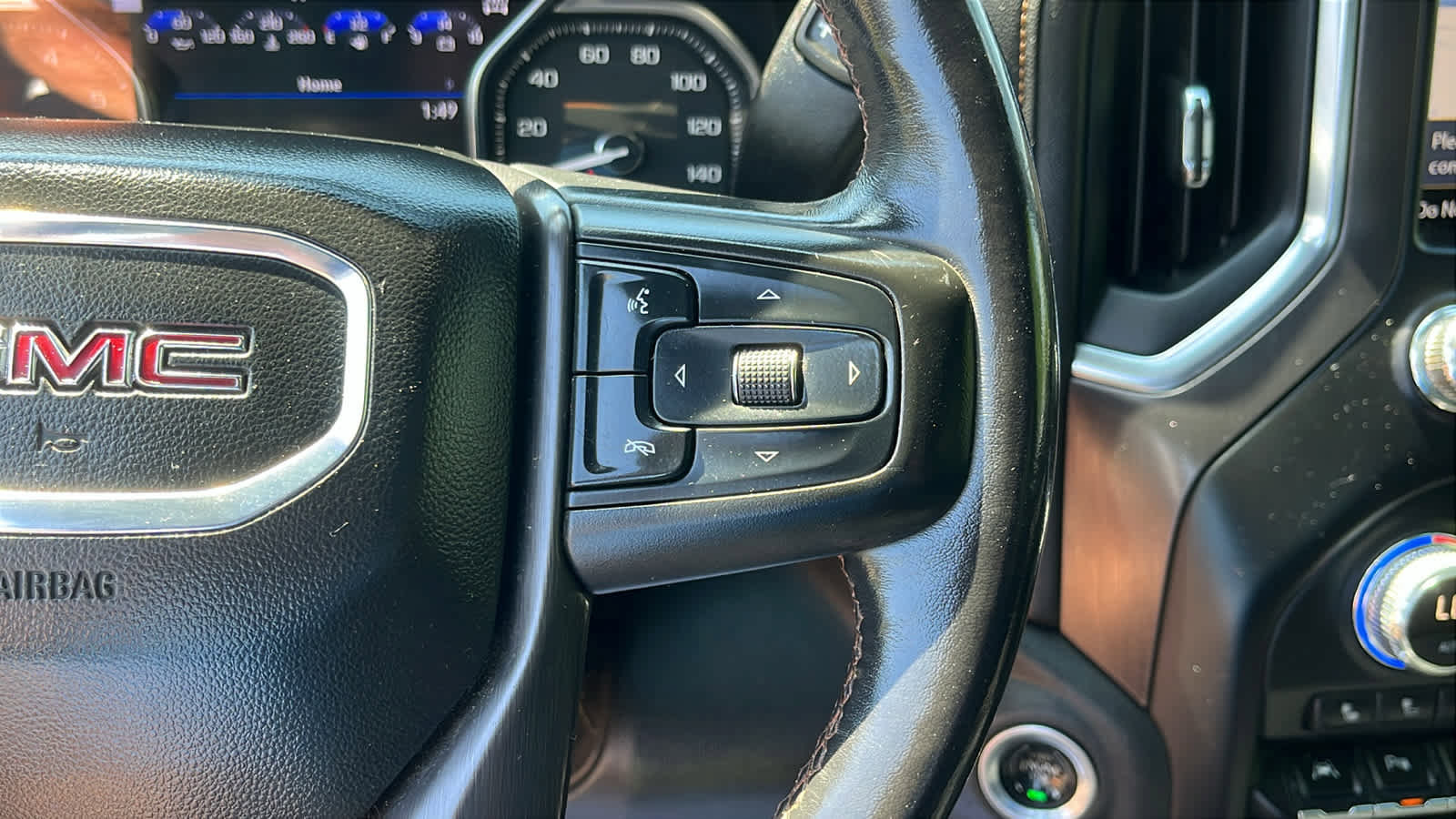 Used 2019 GMC Sierra 1500 AT4 w/ AT4 Premium Package AWD/4WD image 14