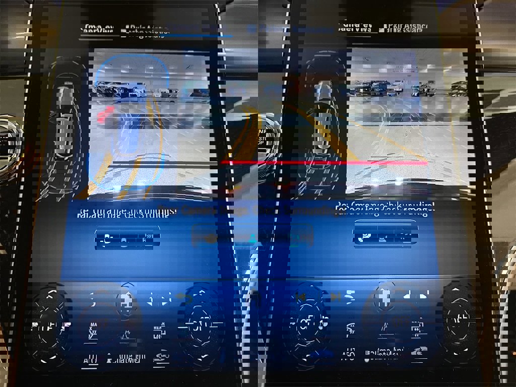 Used 2023 Mercedes-Benz GLC 300 4MATIC image 26