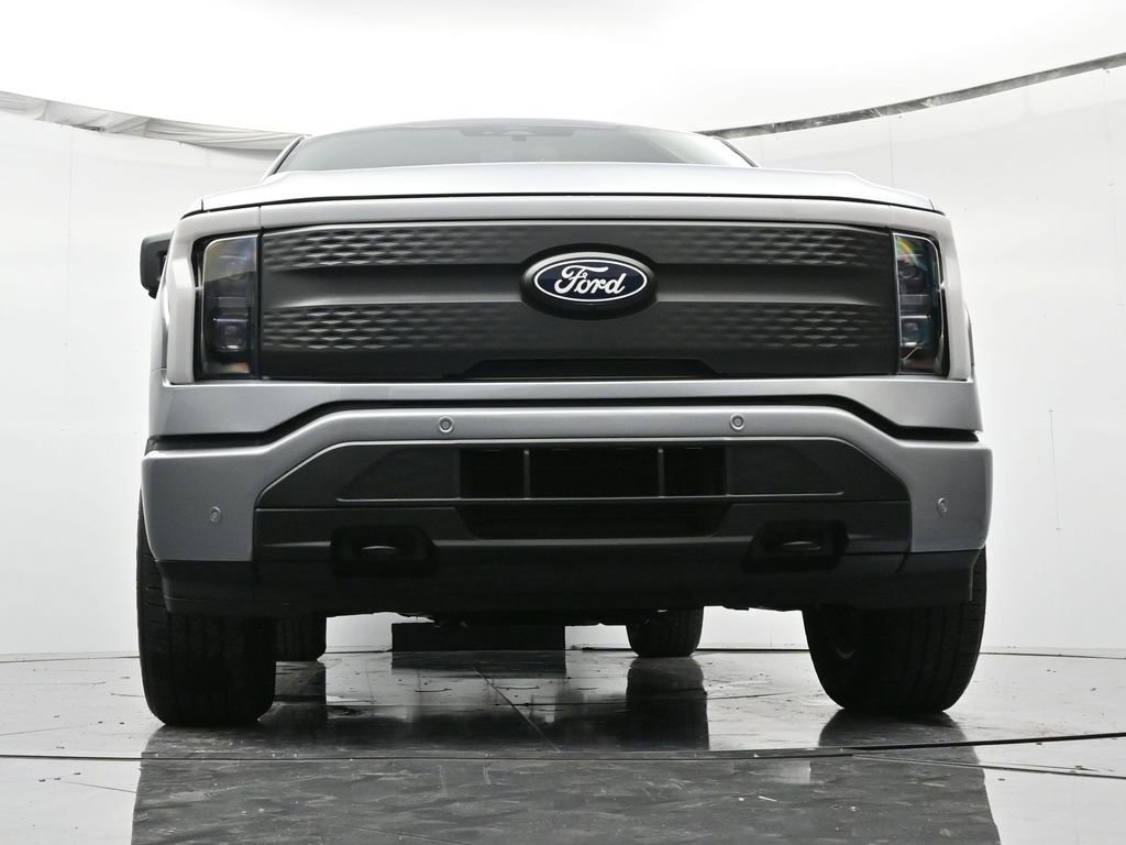 New 2025 Ford F150 Lightning Flash image 40