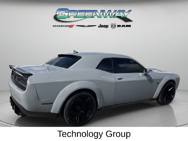 Used 2021 Dodge Challenger R/T Scat Pack RWD image 5