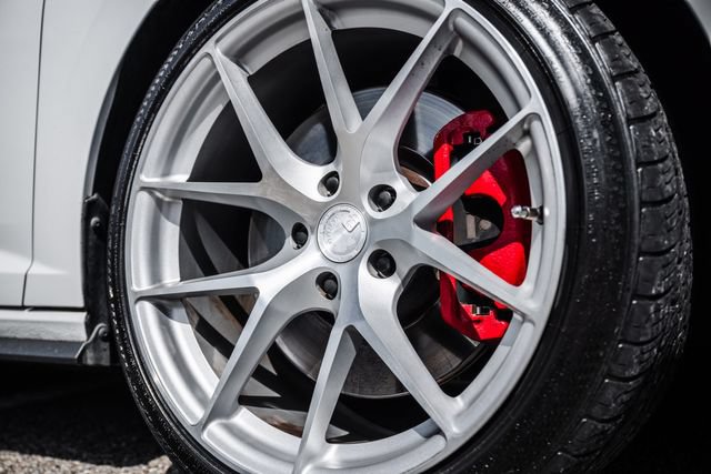 Used 2020 Volkswagen Jetta GLI FWD image 4