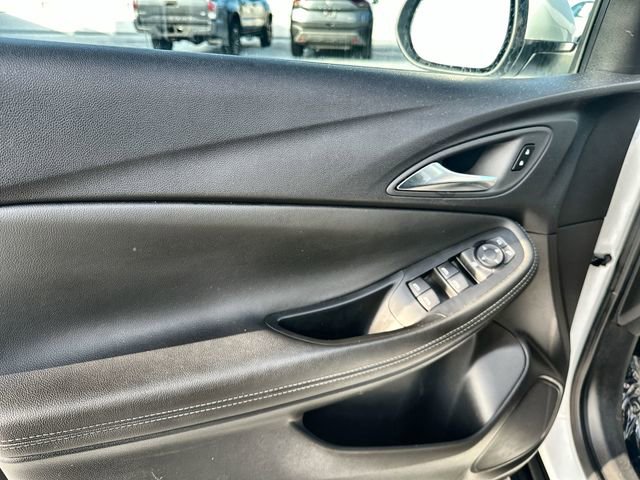 Used 2024 Buick Encore GX Sport Touring w/ Comfort Package image 15