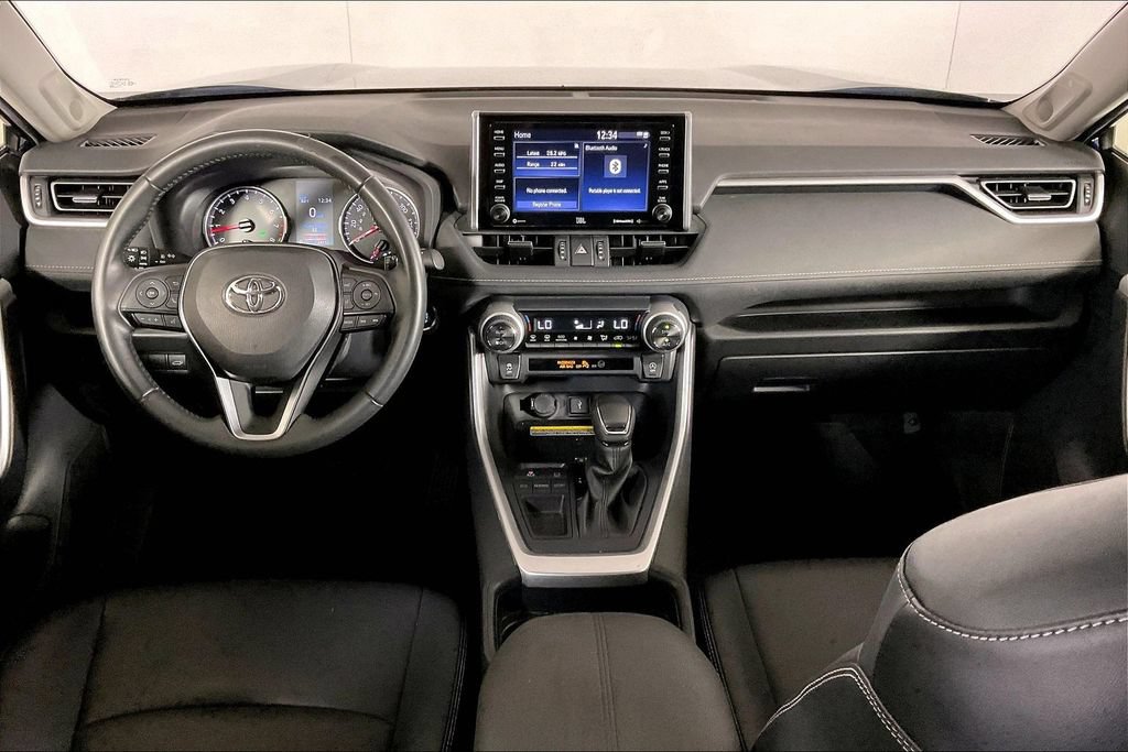 Used 2021 Toyota RAV4 XLE Premium FWD image 15