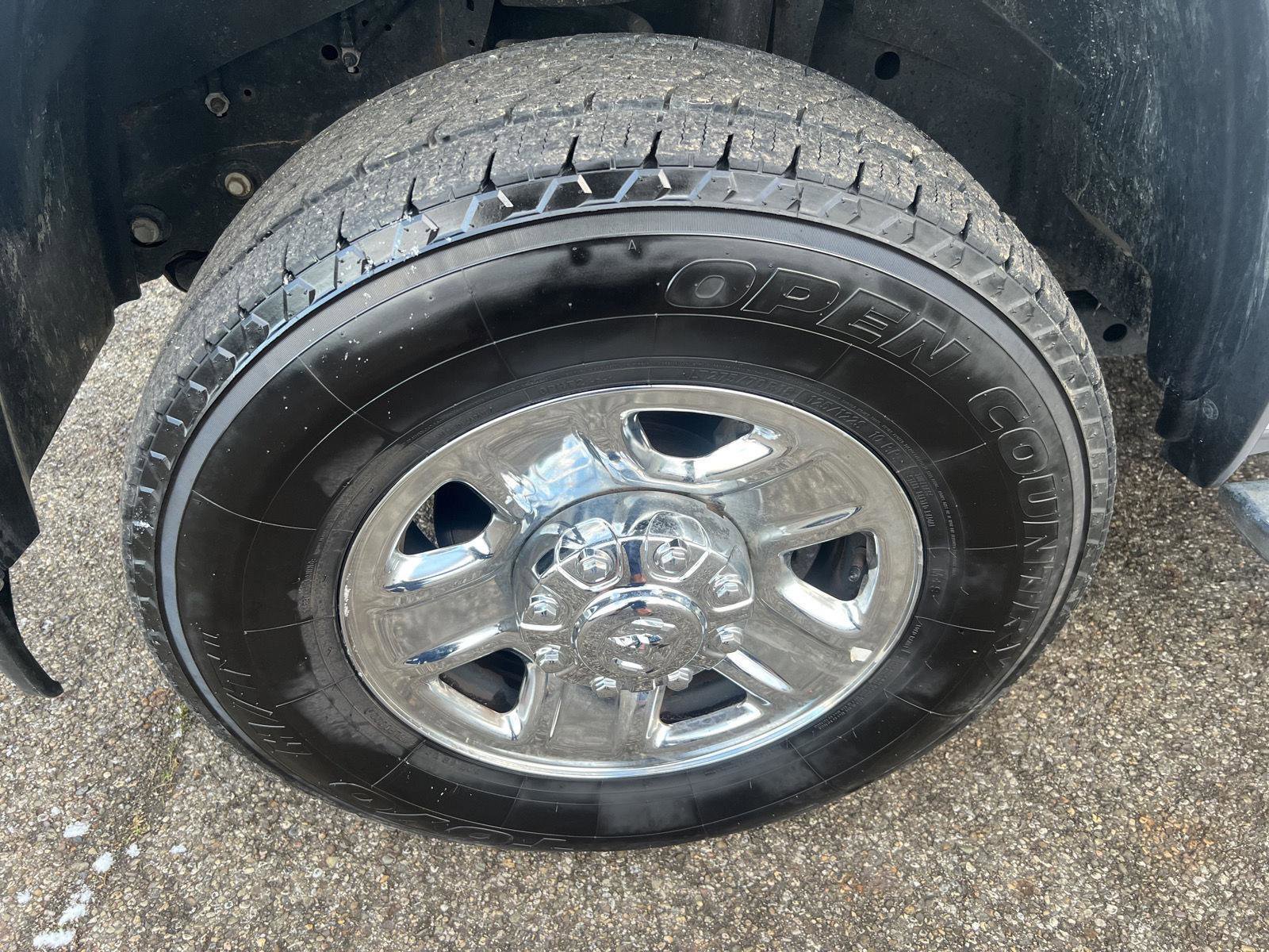 Used 2021 RAM 2500 Big Horn image 31