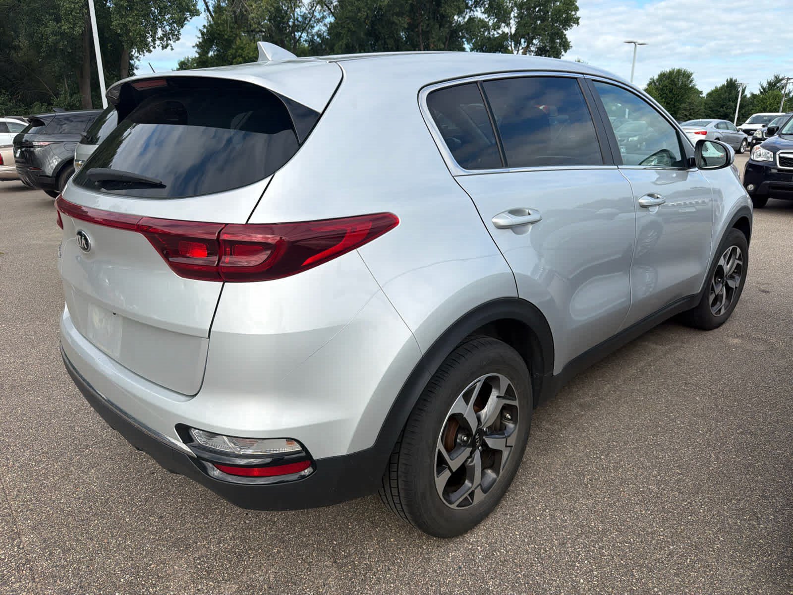 Used 2020 Kia Sportage LX FWD image 3