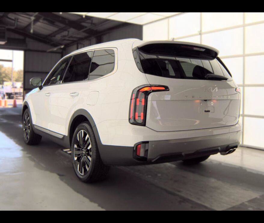 Used 2025 Kia Telluride SX Prestige X-Line AWD/4WD image 11