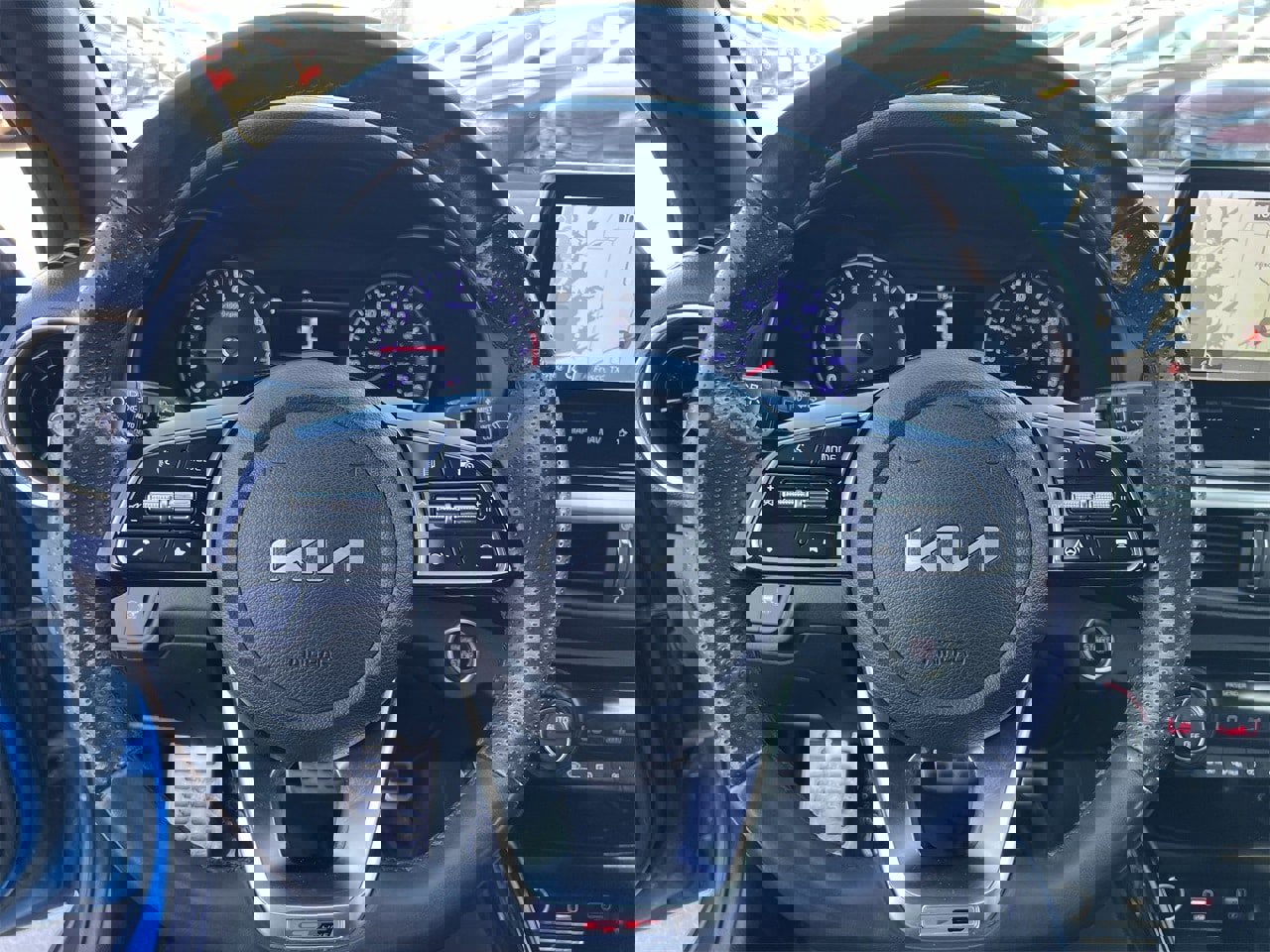 Used 2023 Kia Forte GT-Line w/ GT-Line Premium Package image 10