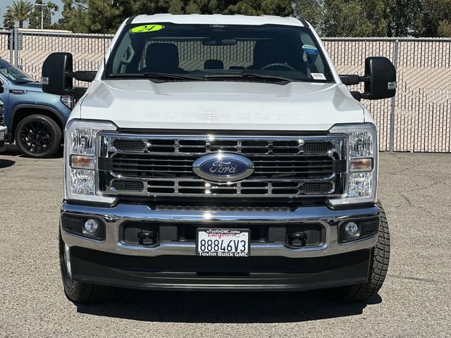 Used 2024 Ford F250 XLT image 2