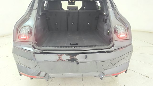 Used 2024 BMW iX xDrive50 w/ Sport Package AWD/4WD image 28
