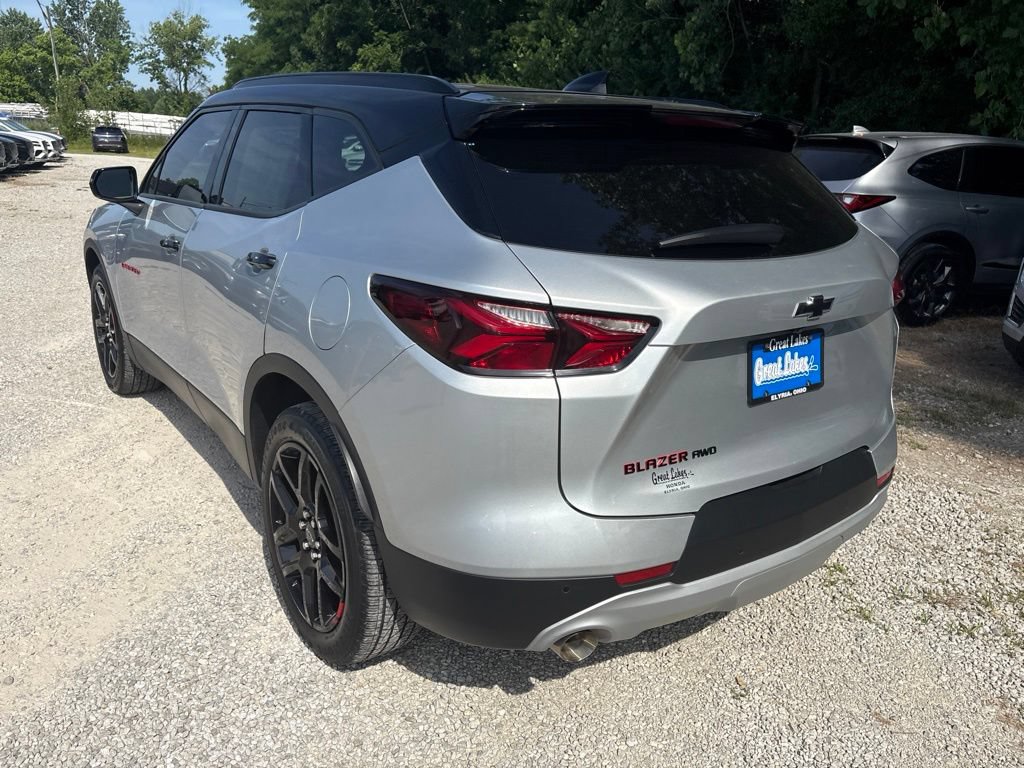 Used 2022 Chevrolet Blazer LT w/ Redline Edition AWD/4WD image 3