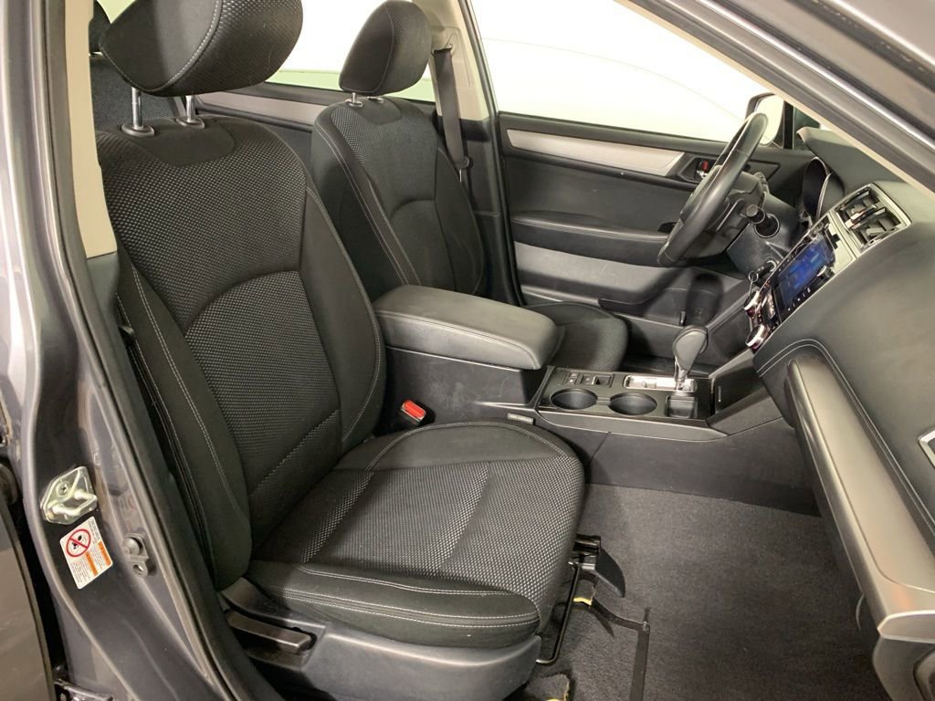 Used 2019 Subaru Outback 2.5i Premium image 36