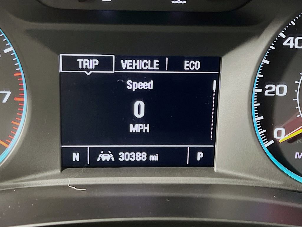 Used 2023 Chevrolet Traverse LT w/ LPO, Floor Liner Package FWD image 12