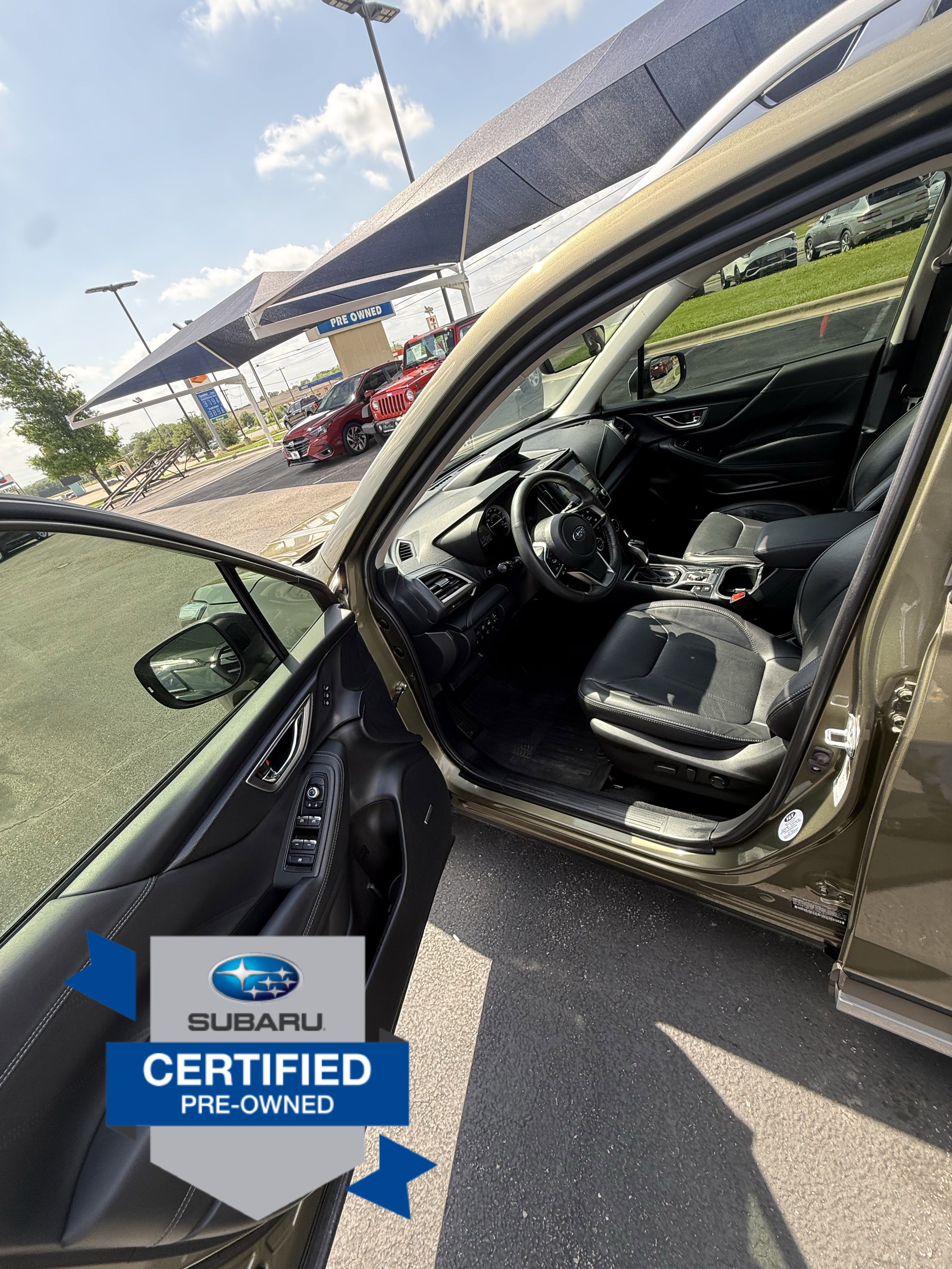 Used 2023 Subaru Forester Touring AWD/4WD image 18