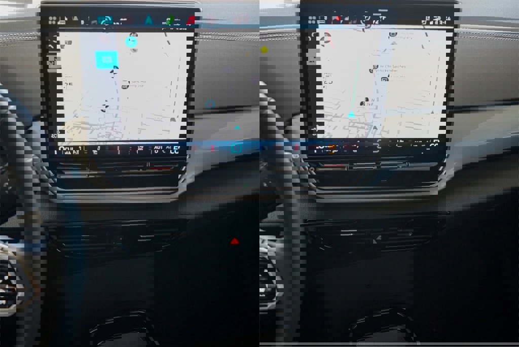 New 2025 Volkswagen ID.4 Pro S Plus image 13