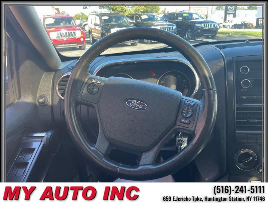 Used 2010 Ford Explorer XLT AWD/4WD image 11