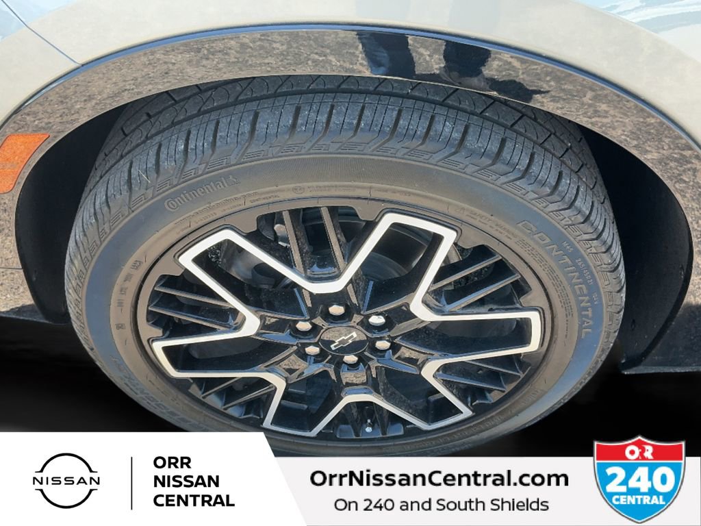 Used 2023 Chevrolet Blazer RS w/ Driver Confidence II Package FWD image 9