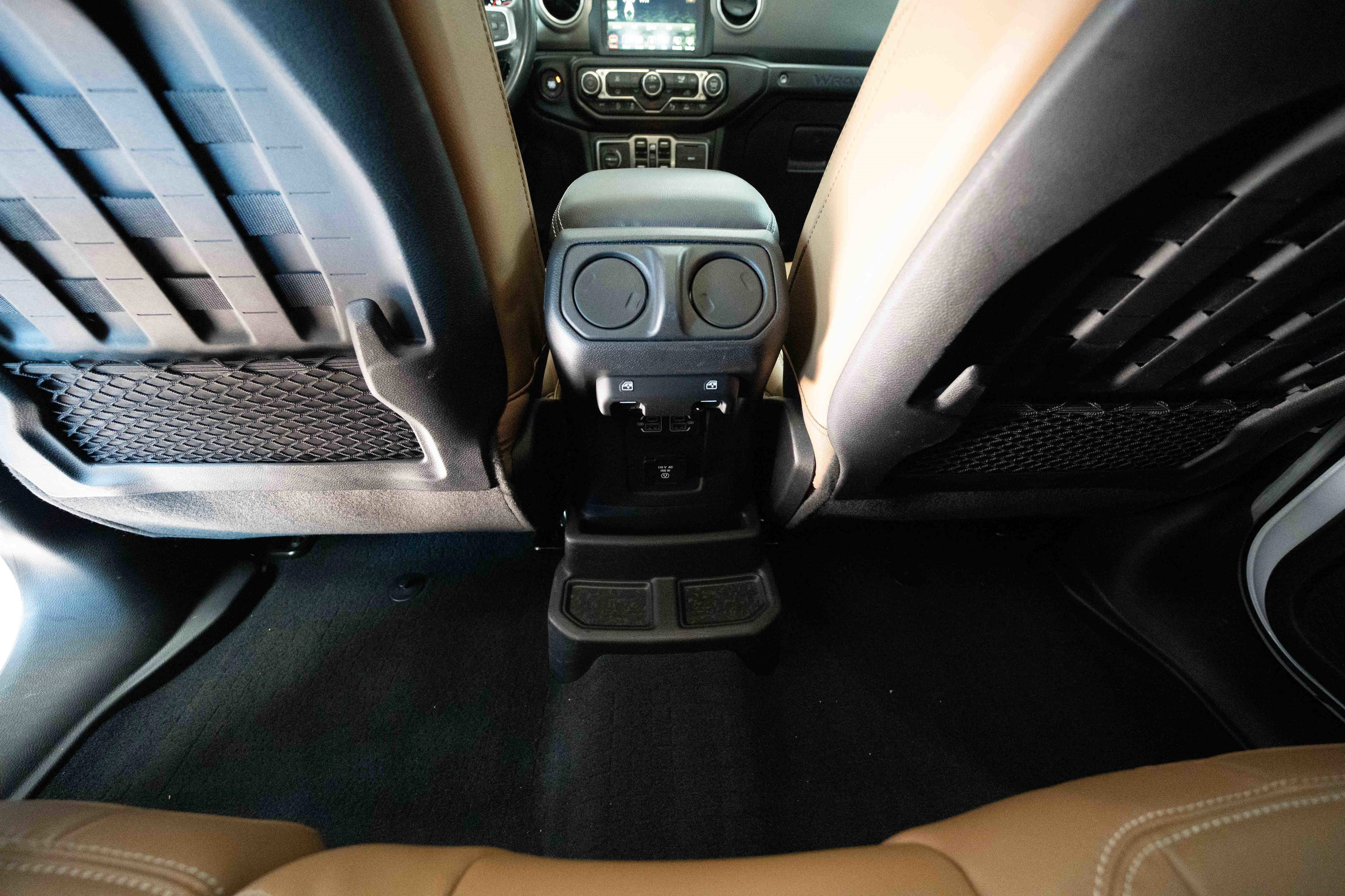 Used 2022 Jeep Wrangler Unlimited Rubicon w/ Xtreme Recon 35" Tire Package image 22