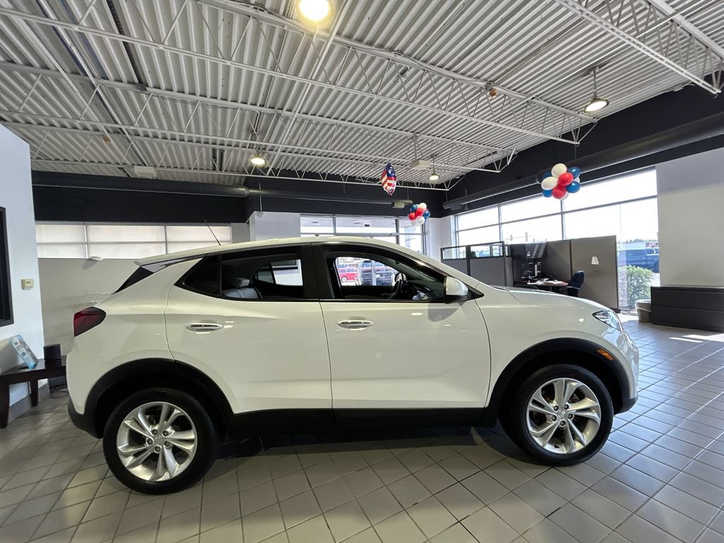 Certified 2023 Buick Encore GX Preferred w/ Cold Weather Comfort Package AWD/4WD image 7