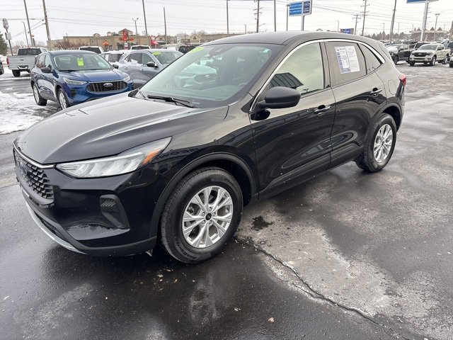 Used 2023 Ford Escape Active image 18