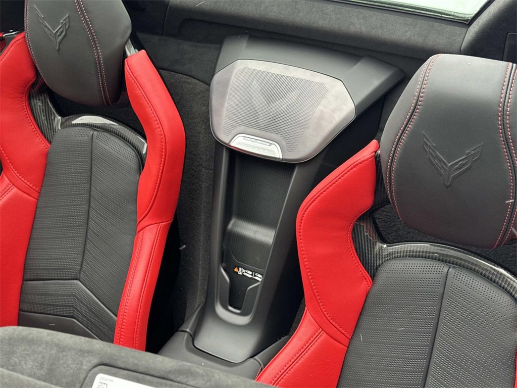 Used 2024 Chevrolet Corvette Stingray w/ Z51 Performance Package image 14