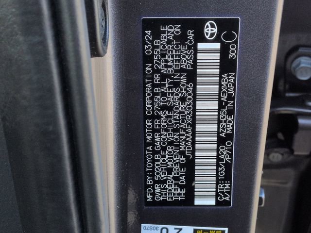 Used 2024 Toyota Crown Limited image 32