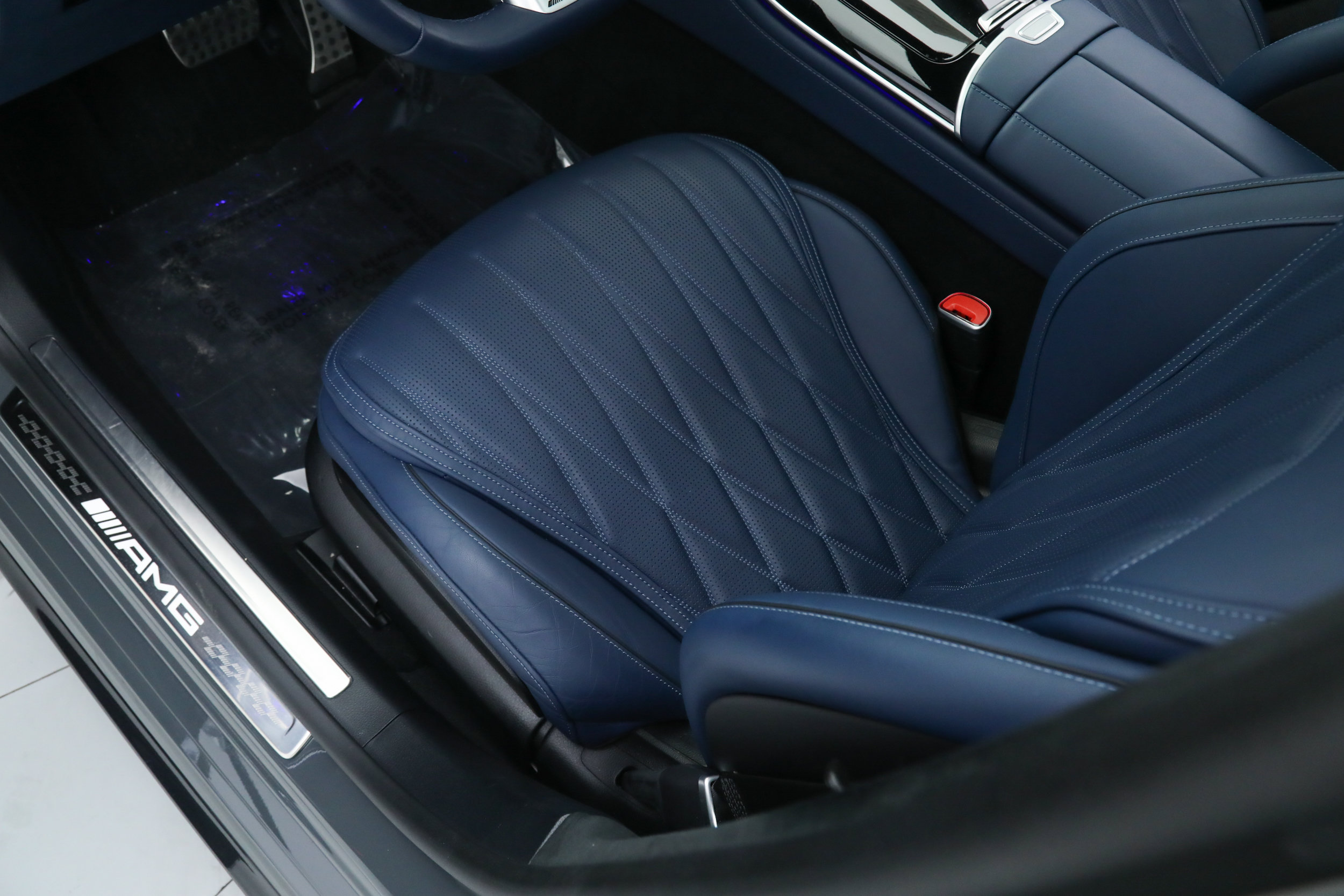 Used 2025 Mercedes-Benz S 63 AMG S image 28