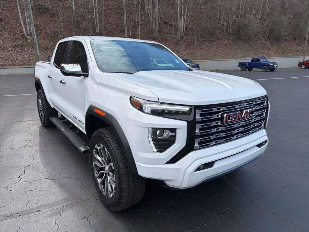 Used 2026 GMC Canyon Denali image 5