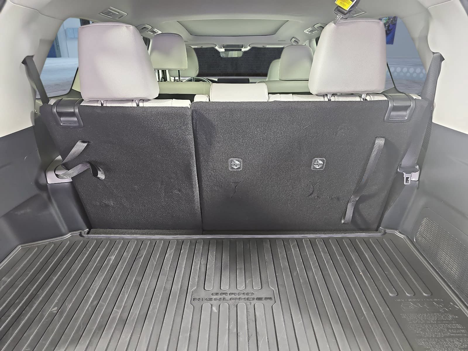 Used 2026 Toyota Grand Highlander AWD Hybrid image 28