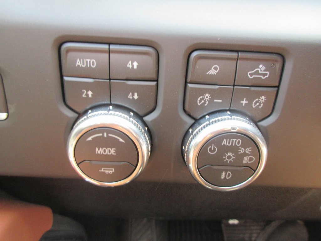 New 2026 GMC Sierra 2500 Denali Ultimate image 18