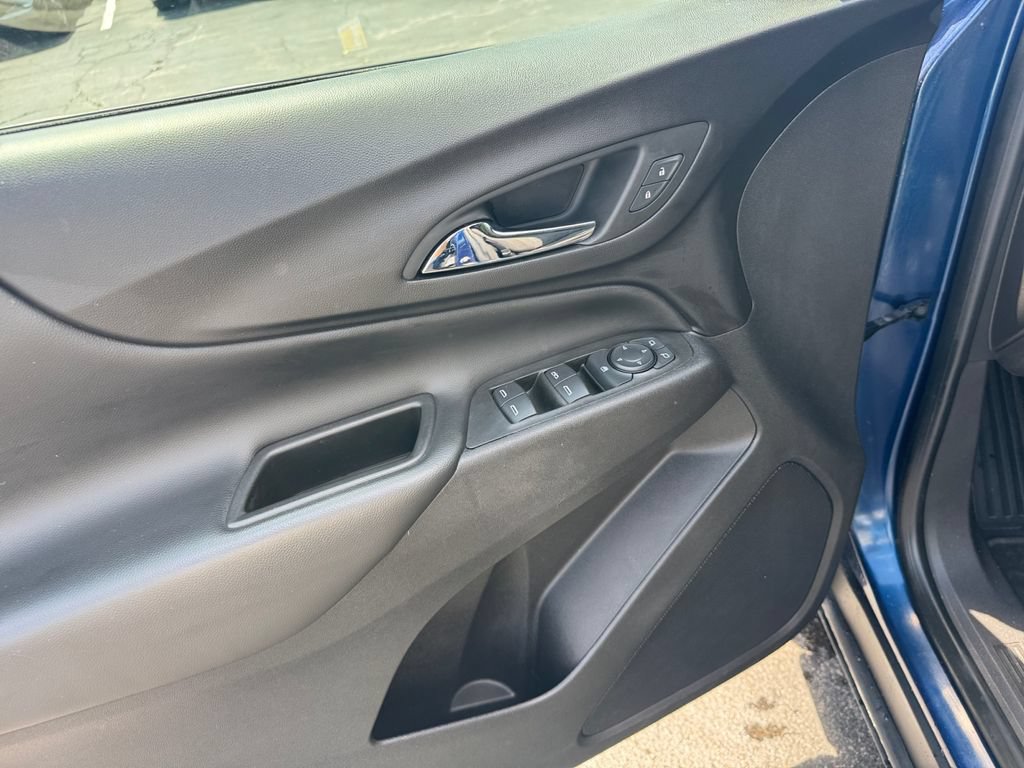 Used 2022 Chevrolet Equinox LT FWD image 21