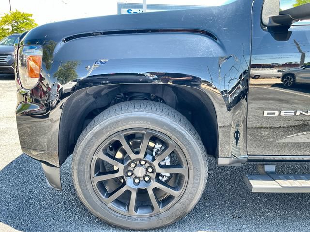 Used 2022 GMC Canyon Denali w/ Denali Black Edition Package AWD/4WD image 20