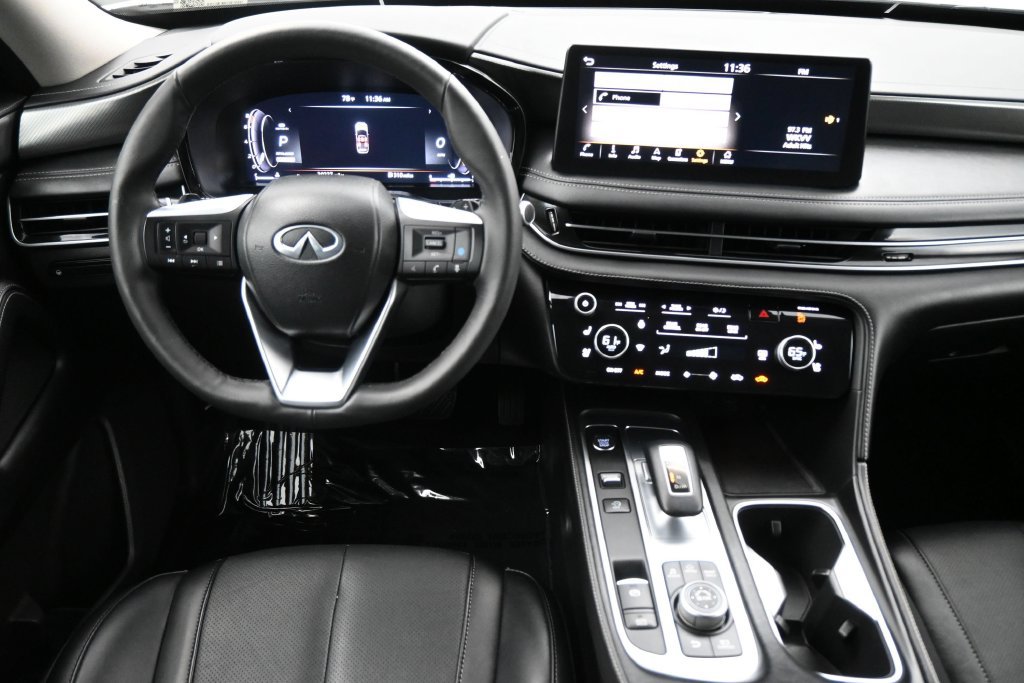 Used 2023 INFINITI QX60 Luxe FWD image 6