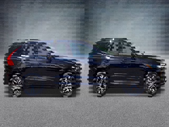 New 2025 Volvo XC60 B5 Core w/ Climate Package image 2