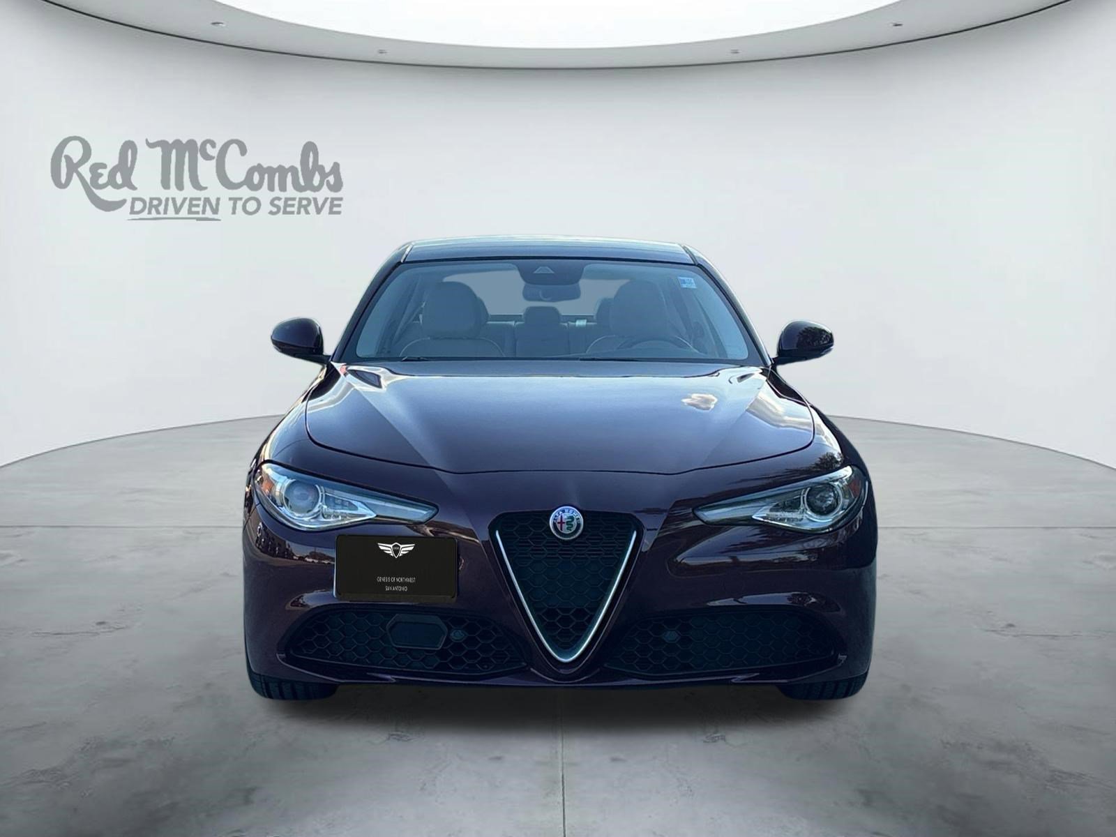 Used 2019 Alfa Romeo Giulia Ti w/ Quick Order Package 22X Lusso image 8