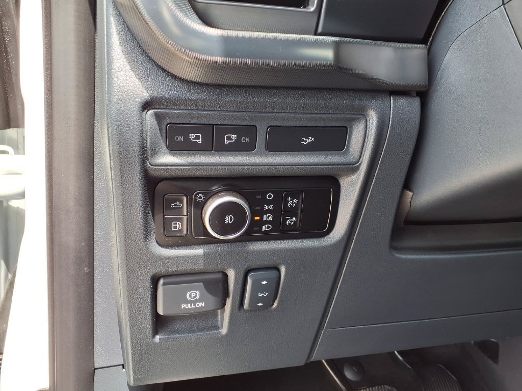 Used 2024 Ford F150 Lariat w/ Equipment Group 502A High AWD/4WD image 27