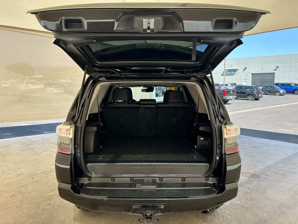 Used 2023 Toyota 4Runner SR5 Premium image 10