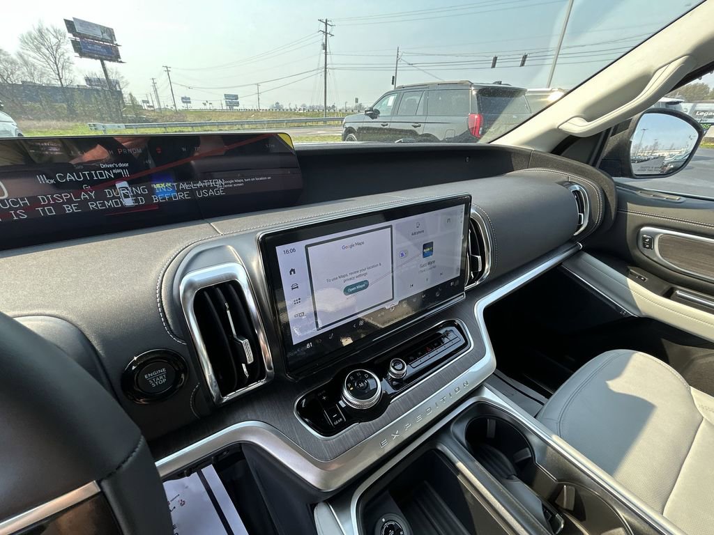 New 2026 Ford Expedition Max Platinum image 12