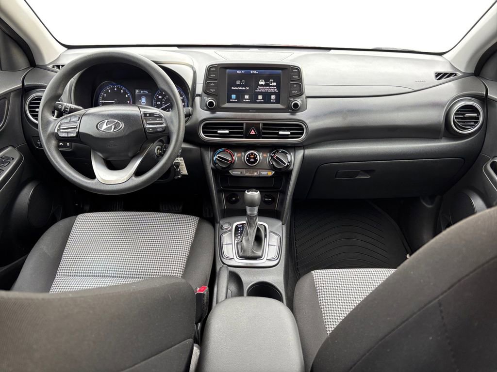 Used 2021 Hyundai Kona SE image 17