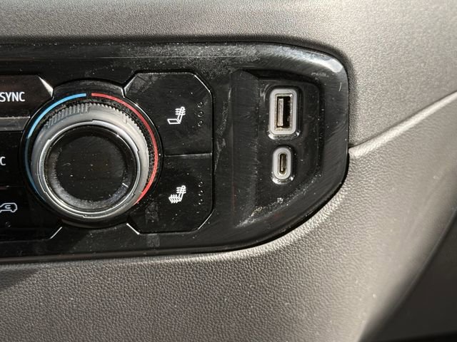 Used 2023 Chevrolet Silverado 1500 LT AWD/4WD image 24