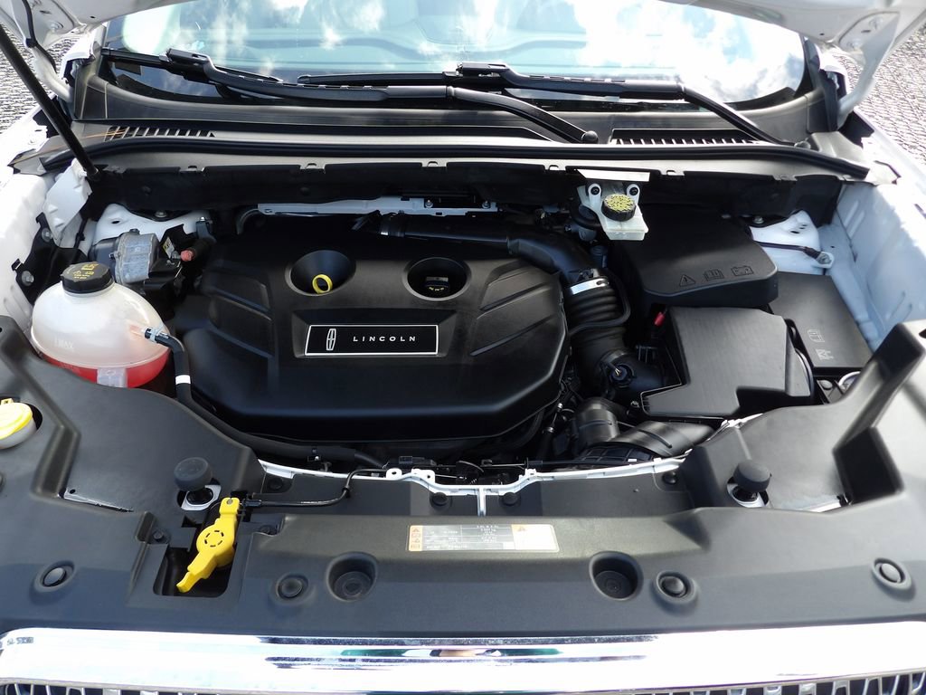 Used 2019 Lincoln MKC Reserve image 28