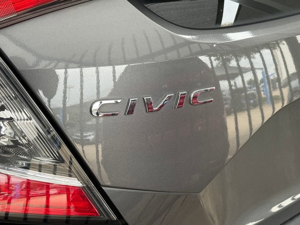 Used 2021 Honda Civic Sport image 9