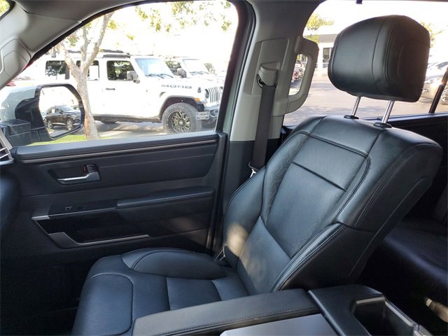 Used 2023 Toyota Sequoia Limited image 32