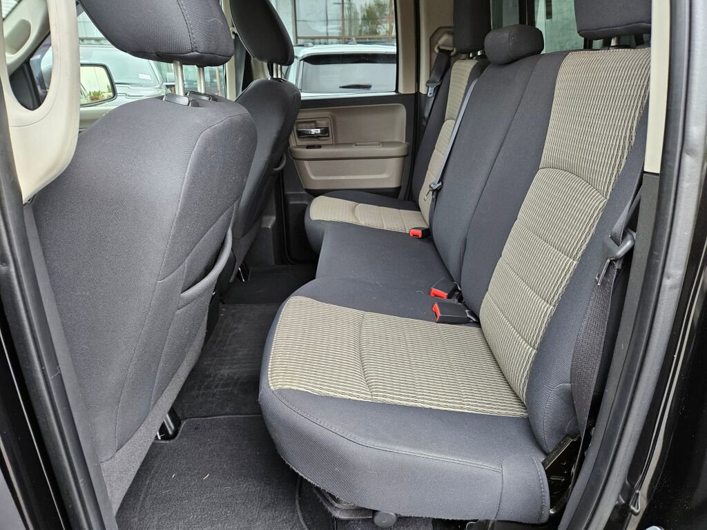 Used 2011 RAM 1500 Classic SLT w/ SLT Plus D←cor Group AWD/4WD image 12