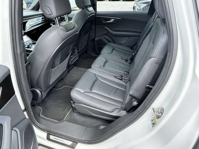 Used 2025 Audi Q7 3.0T Premium Plus AWD/4WD image 9