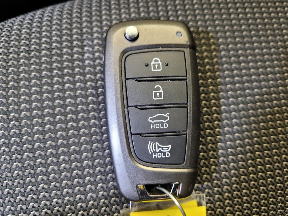 Used 2018 Hyundai Accent SE FWD image 32