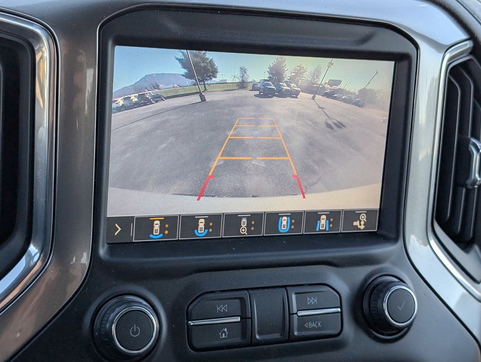 Used 2019 Chevrolet Silverado 1500 LTZ w/ LTZ Premium Package image 10