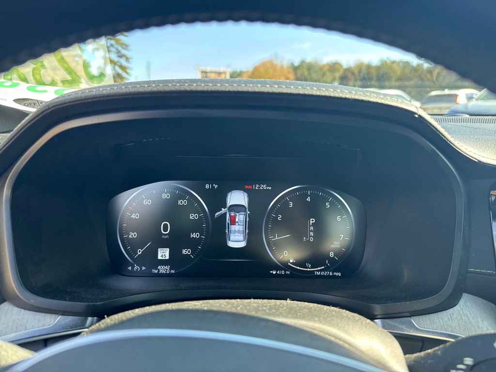 Used 2020 Volvo S60 T5 Inscription image 19